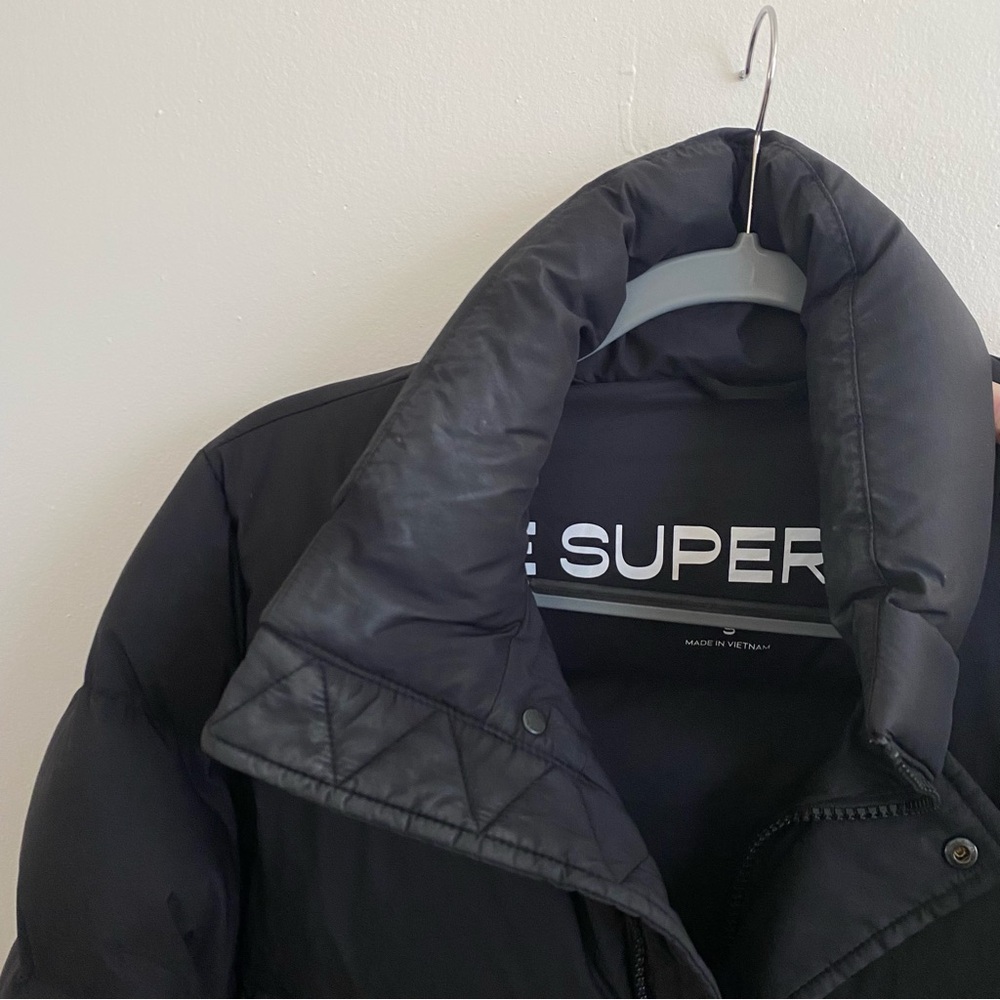 Aritzia Black The Super Puff Shorty - Picture 7 of 10